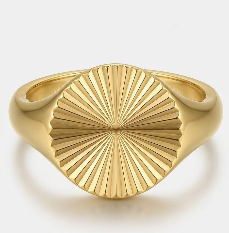 18K gold plated sterling silver sunburst signet ring with fluted sunray texture