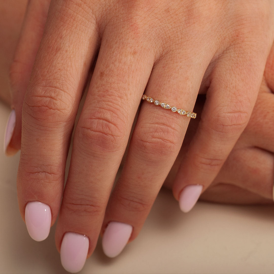 14K Gold Art Deco Ring with Diamonds for Women8