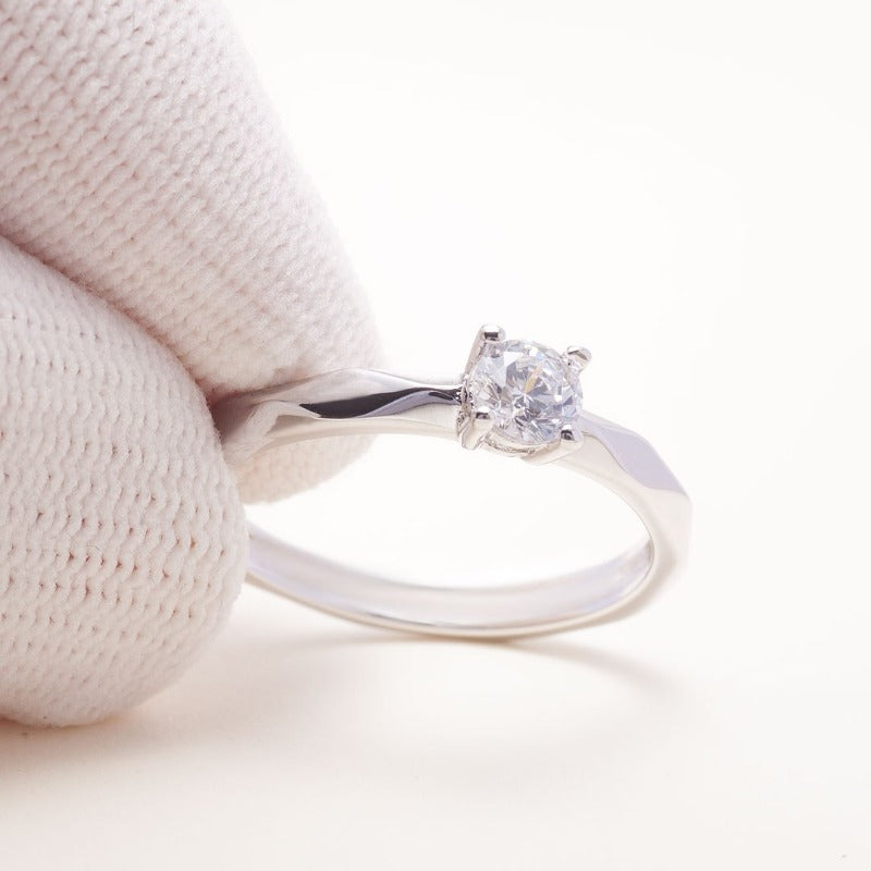 Engagement Ring with LAB Grow Diamond_4_img