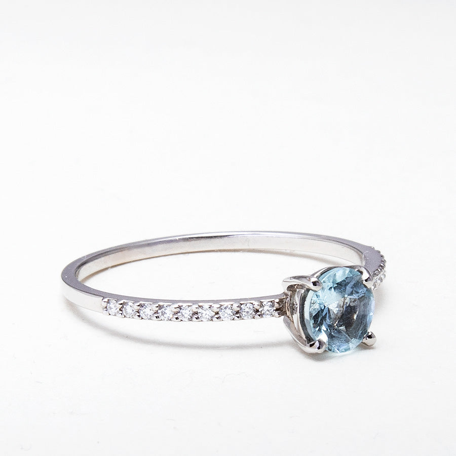 Aquamarine Engagement Ring with Moissanite1