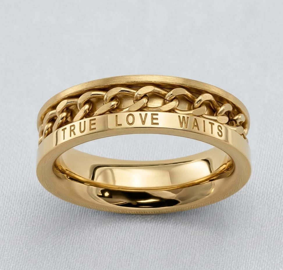 Gold-plated silver chain ring with 'True Love Waits' engraving on a light gray background
