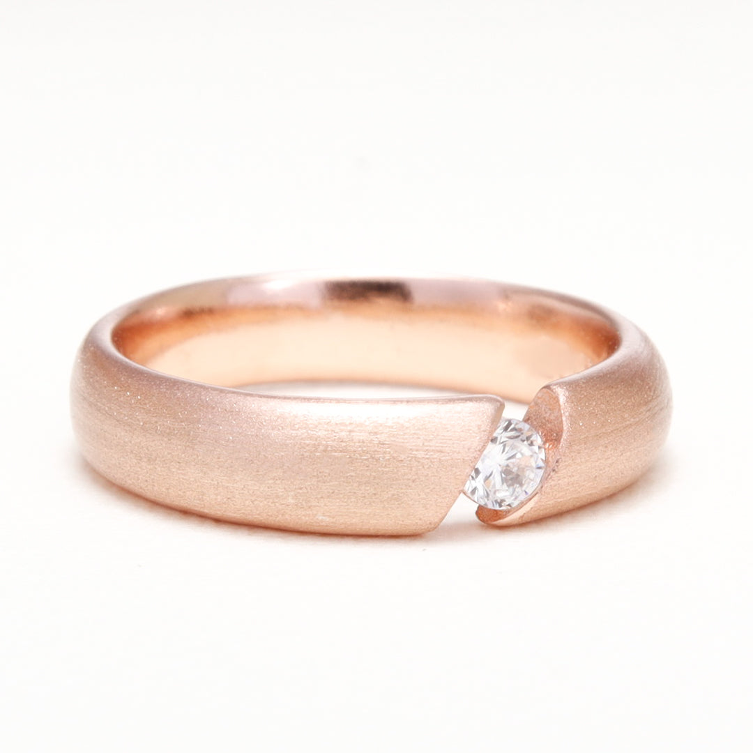 Rose Gold Wedding Ring1