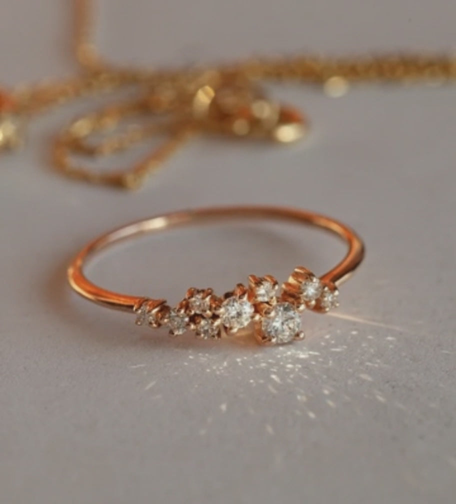Gold Cluster Diamond Ring-video