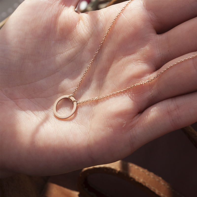 O Necklace_14K_Yellow_Gold1