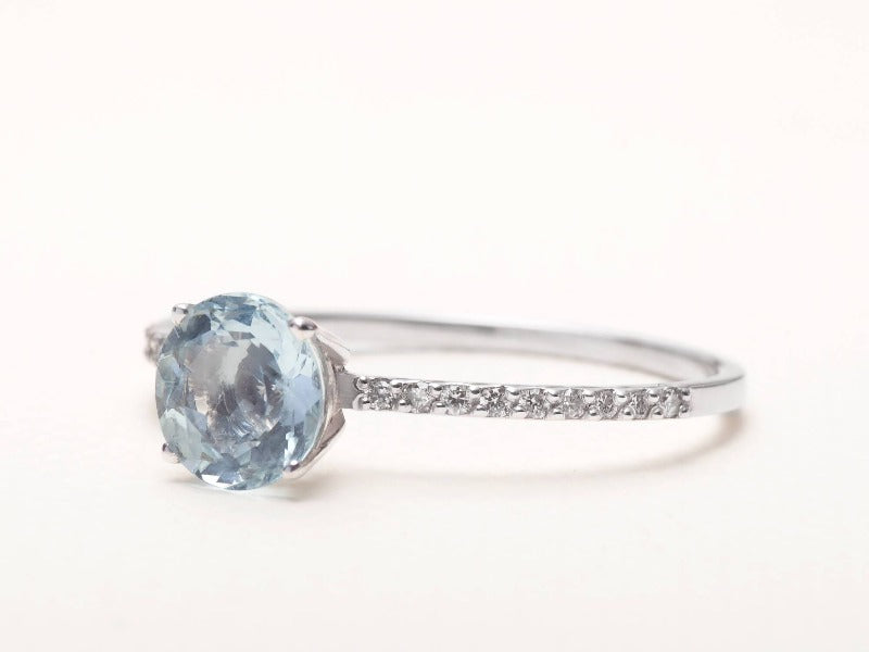 Blue_Aquamarine Ring_diamonds_14Kwhite_gold2