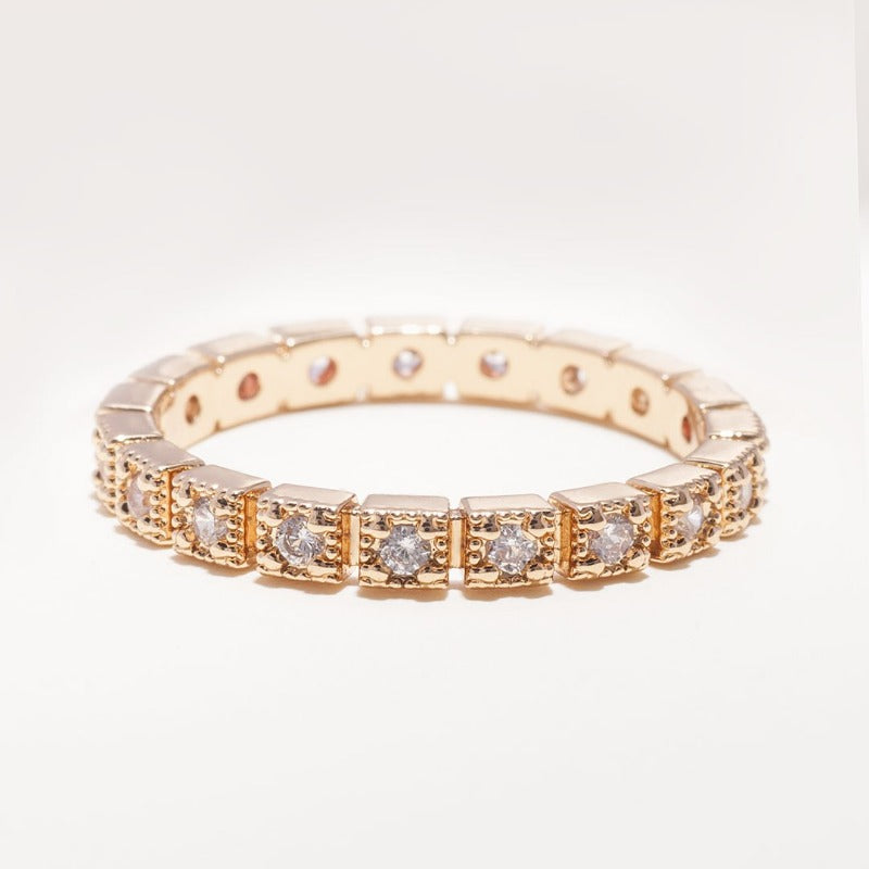 Cluster Diamond Eternity Ring_photo