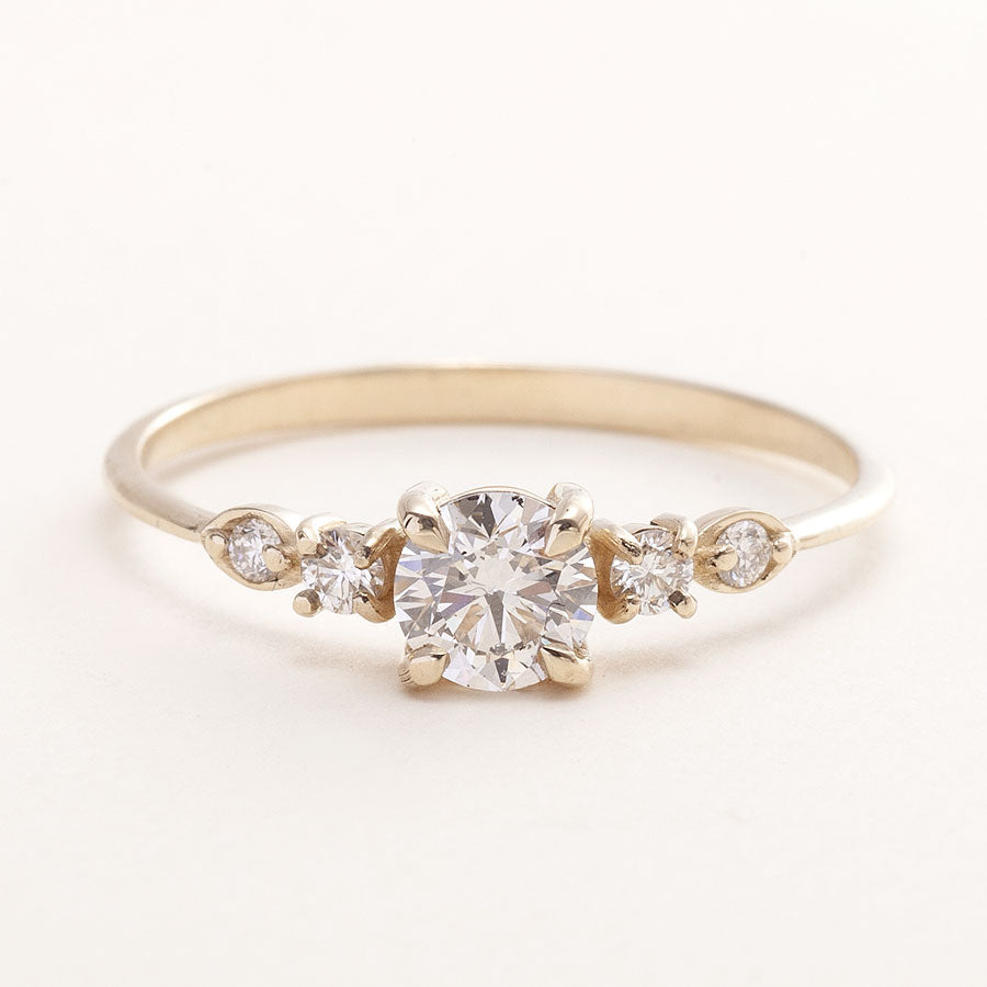 Diamond Engagement Ring_front_photo