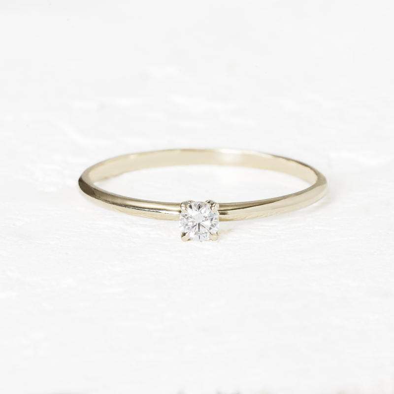 Classic Engagement Ring_14K_GODL_Diamonds_one2threejewelry1