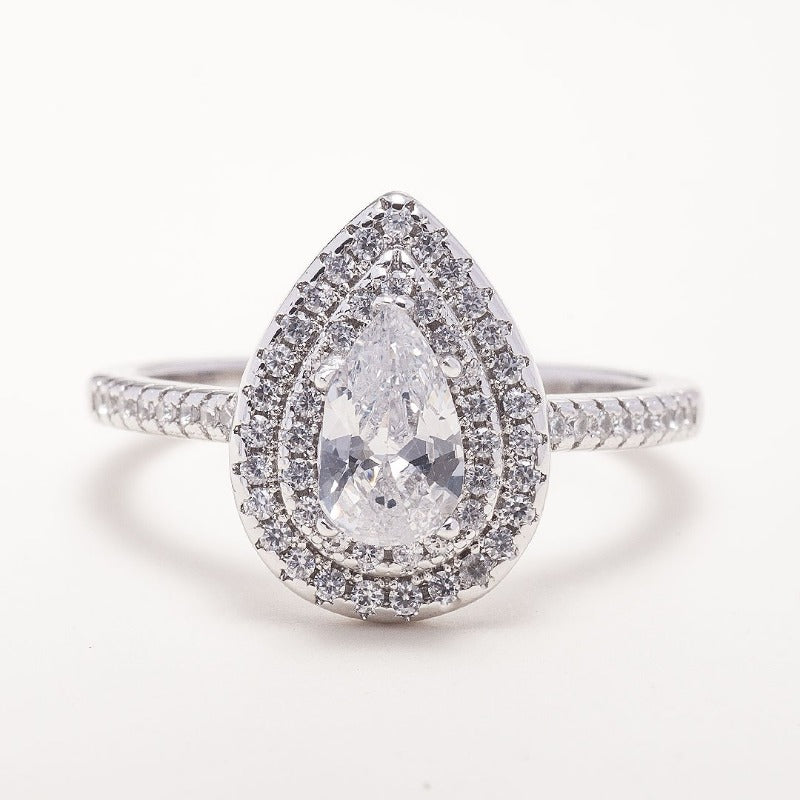 Pear-Shaped Diamond Engagement Ring -img