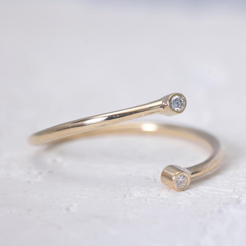 Simple Gold Ring1_14KGOLD_DIAMONDS