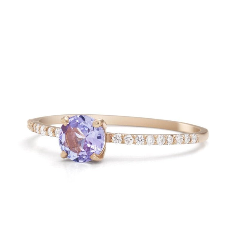 14K_Yellow_GOld_Tanzanite Engagement Ring_with_diamonds1