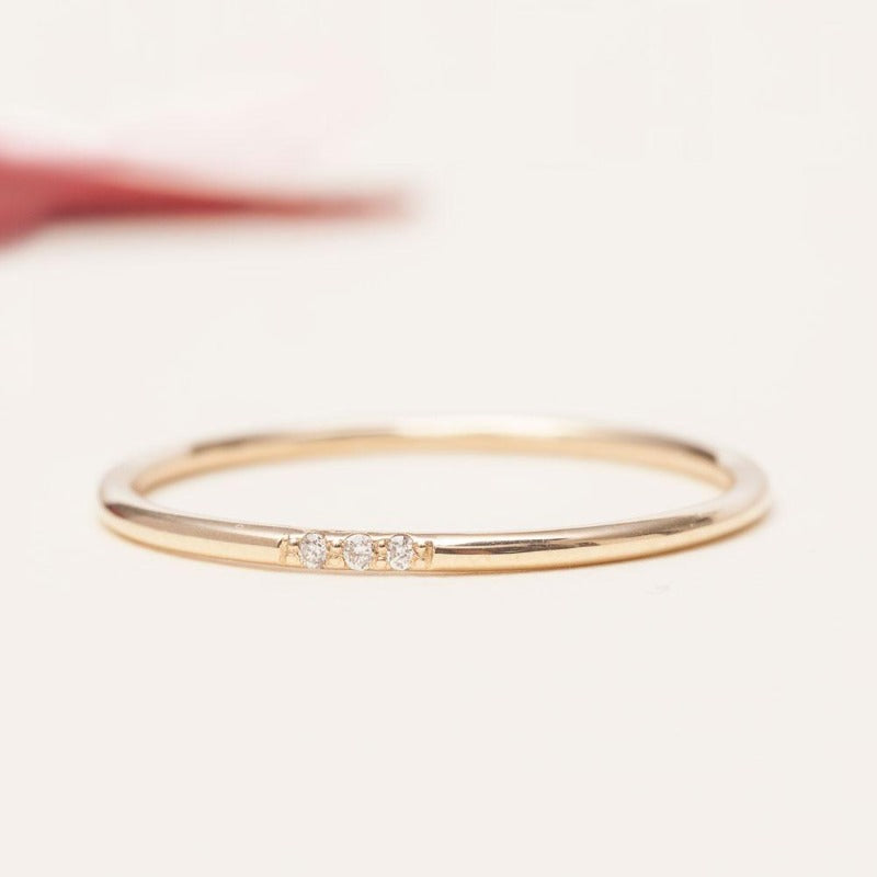 14K_yellow_gods_Thin Dainty Ring_diamonds1