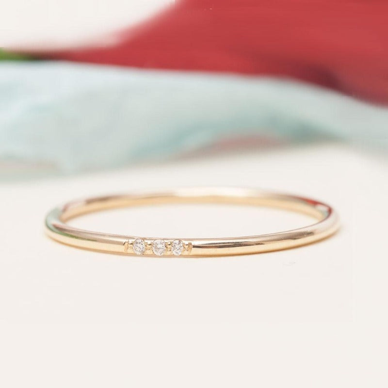 14K_yellow_gods_Thin Dainty Ring_diamonds2