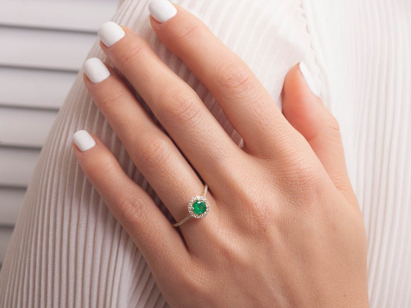 Emerald Engagement Ring_one2threejewelry-on-finger