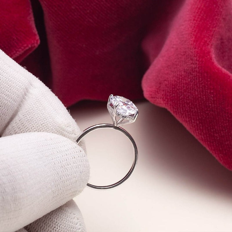 Oval Moissanite Engagement Ring_one2threejwelry_photo4