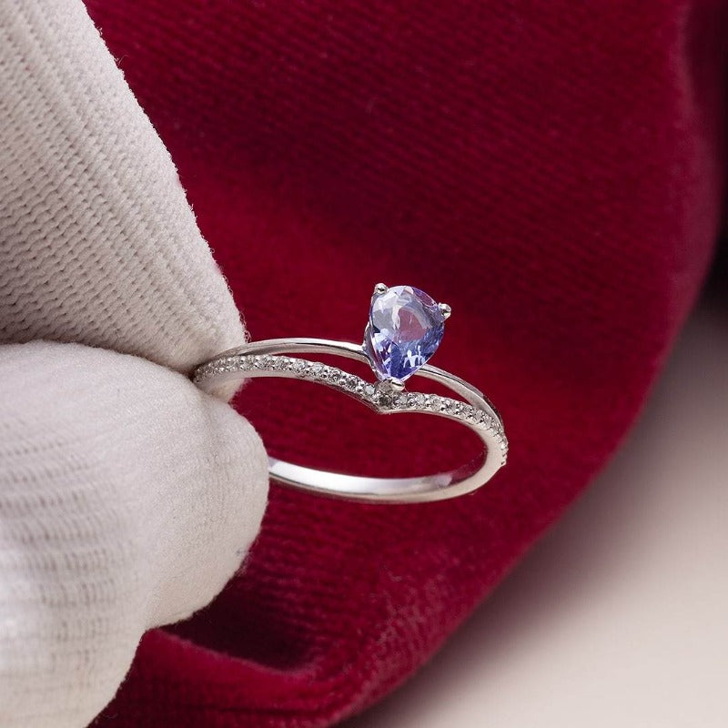 14K_white_gold_Tanzanite Ring_with_diamonds6