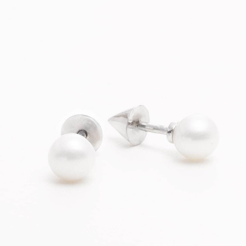 Pearl Earrings_photo_one2threejewelry