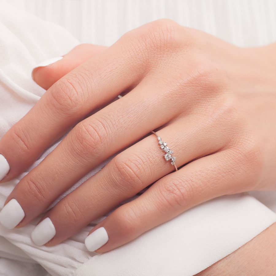 Cluster Diamond Ring_on_finger_whitegold14K