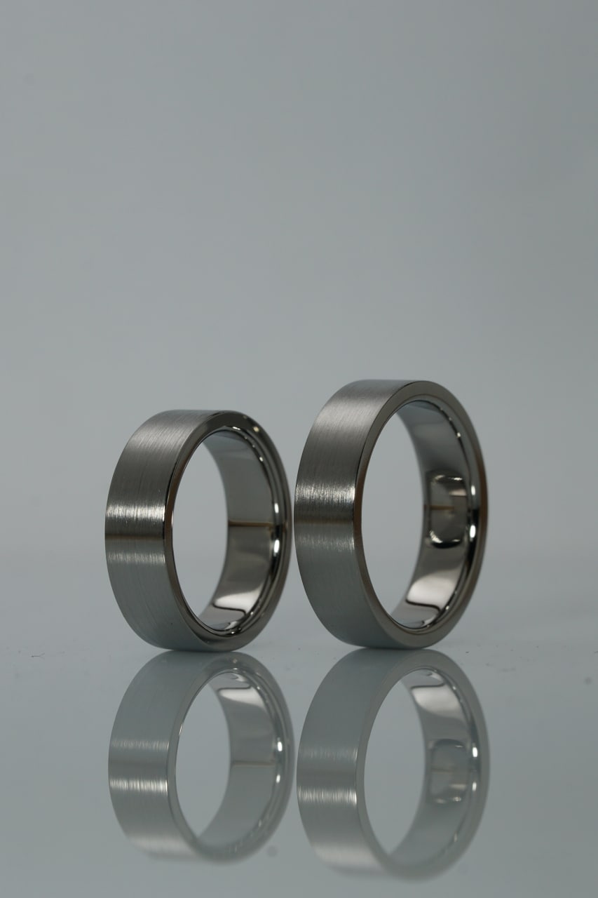 Simple Titanium Engagement Rings1